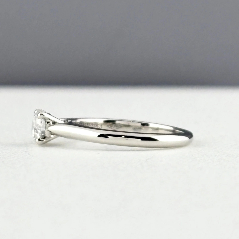 CARTIER Diamond Engagement Ring - Picture 5 of 9
